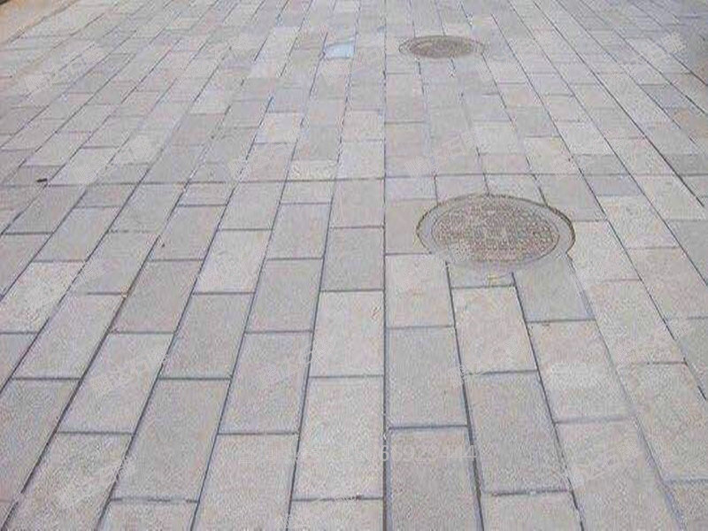 鋪地石