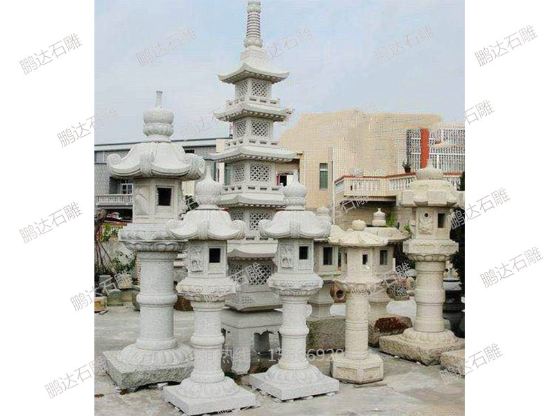 石雕燈塔