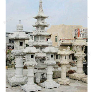 石雕燈塔